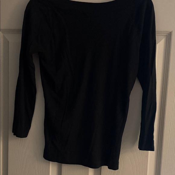 Women's Black Top - Picture 6 of 6